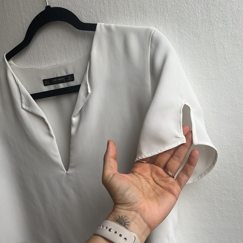 Zara Basics White short sleeve size small - Picture 3 of 7